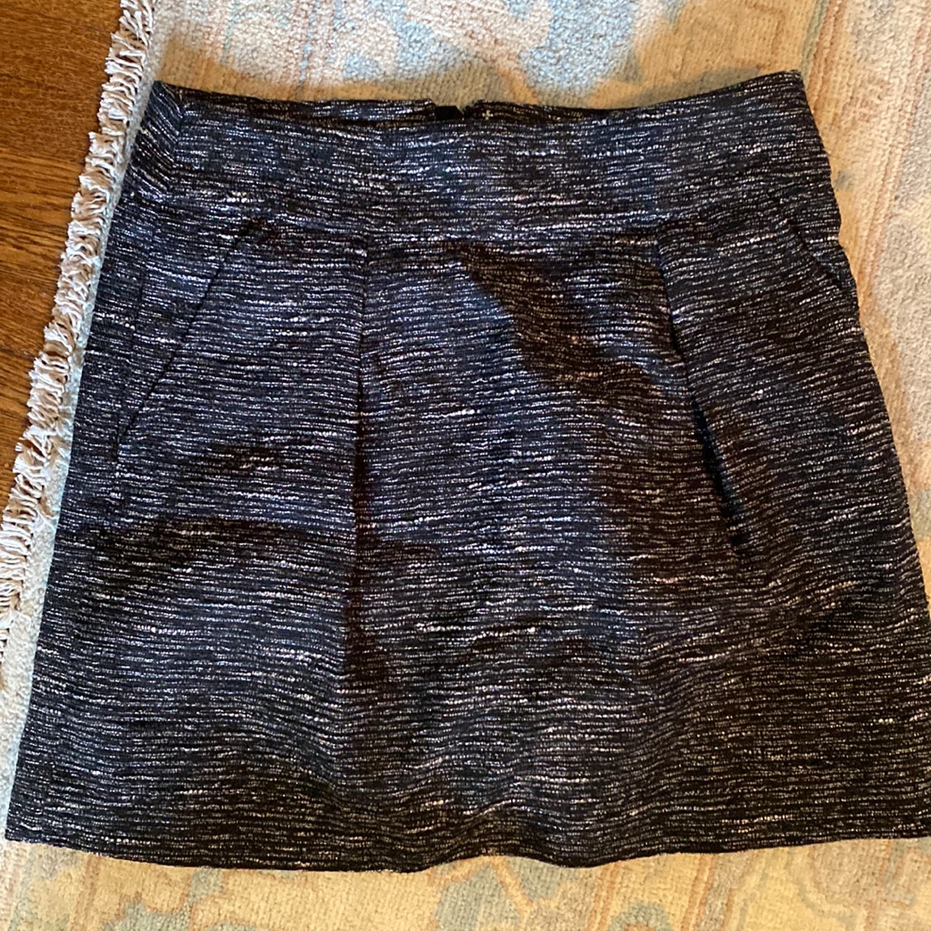 Adorable Loft Skirt Great For Day And Night